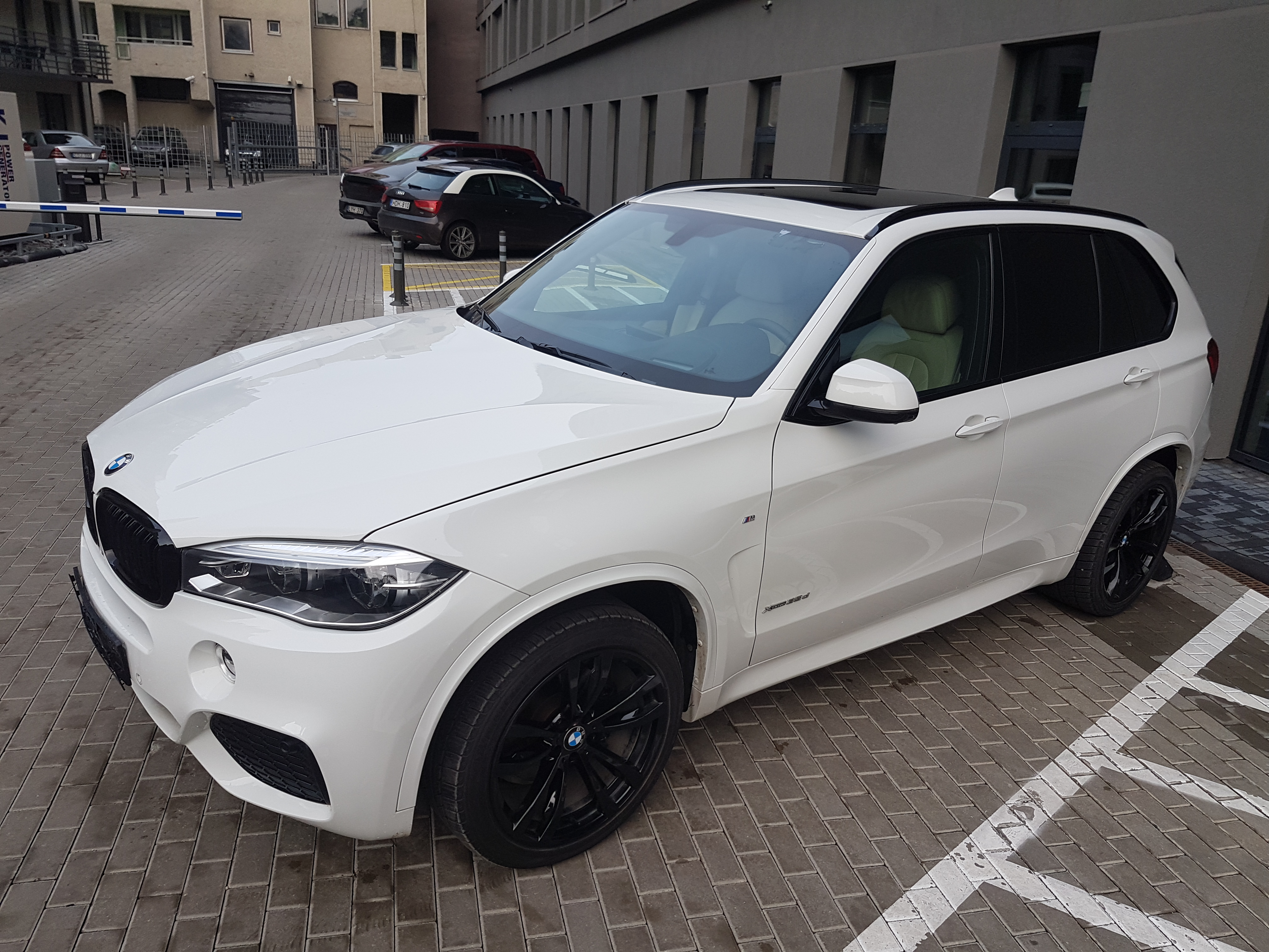 BMW X5 2025