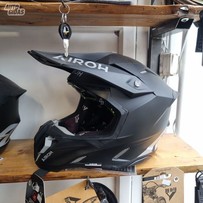 Airoh (M)