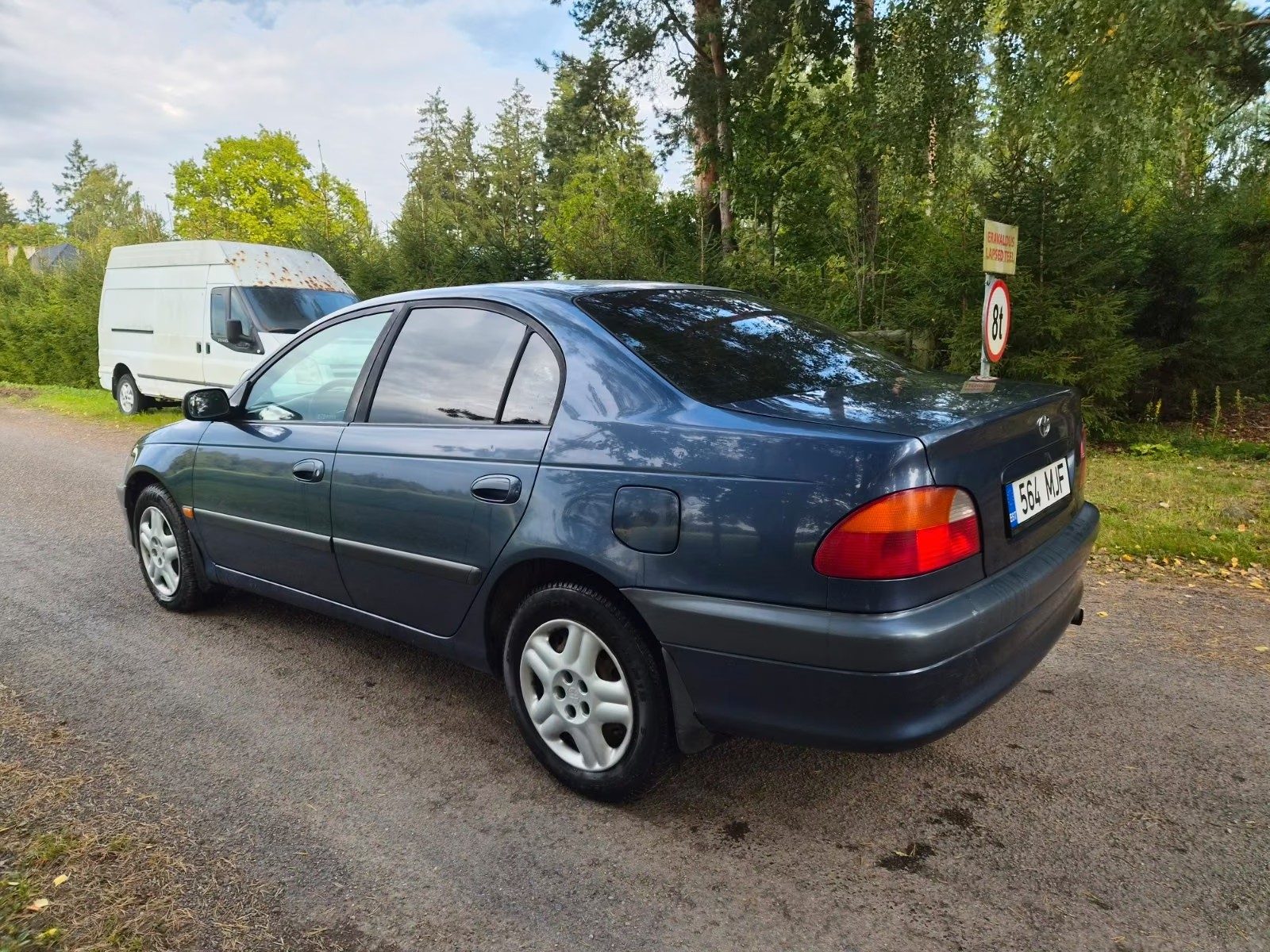 Toyota Avensis 2000