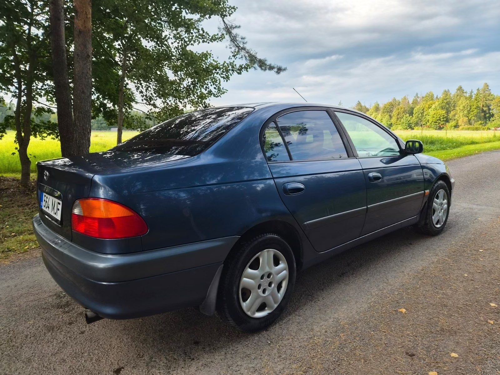 Toyota Avensis 2000