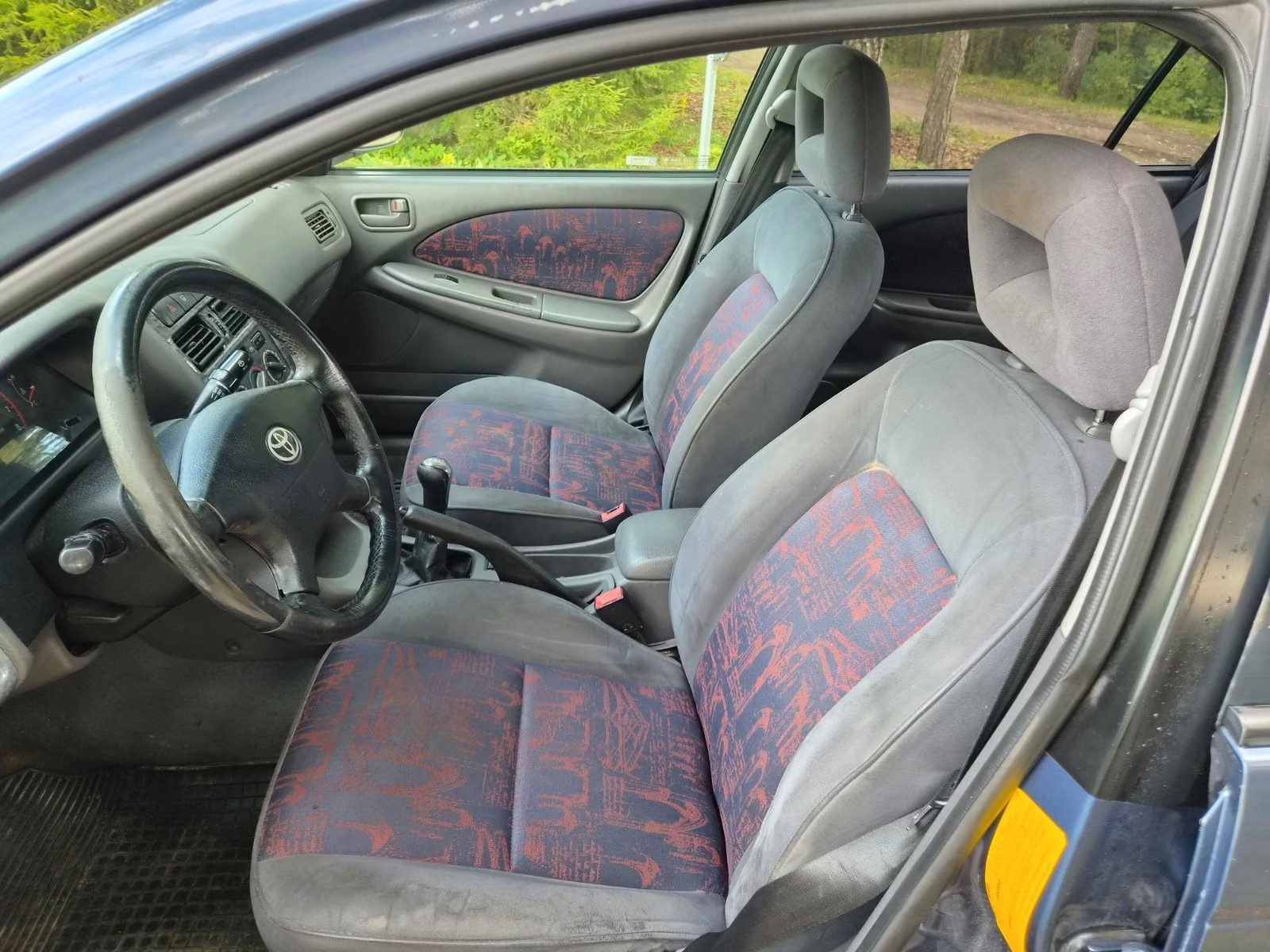 Toyota Avensis 2000