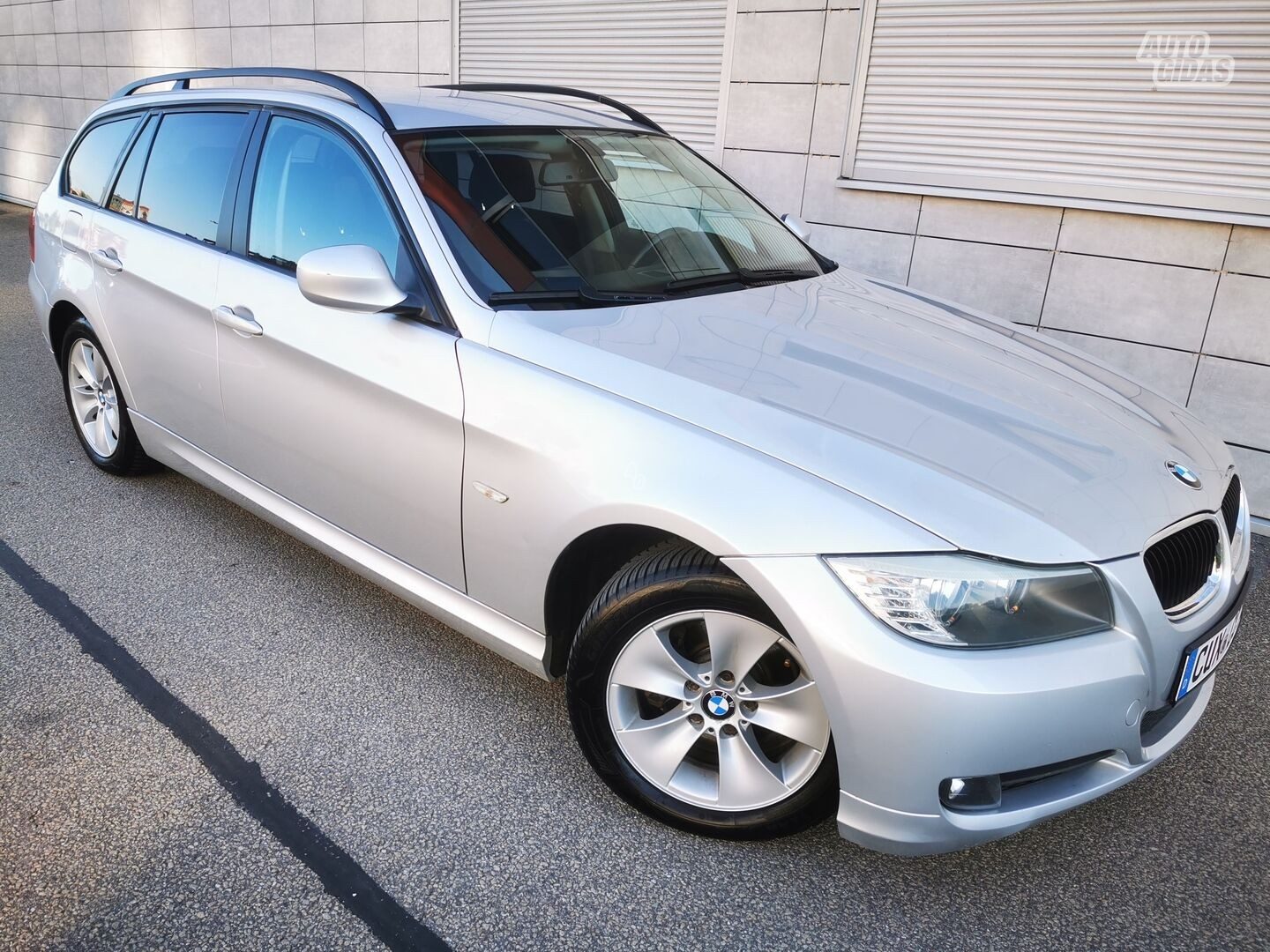 BMW 318 2009