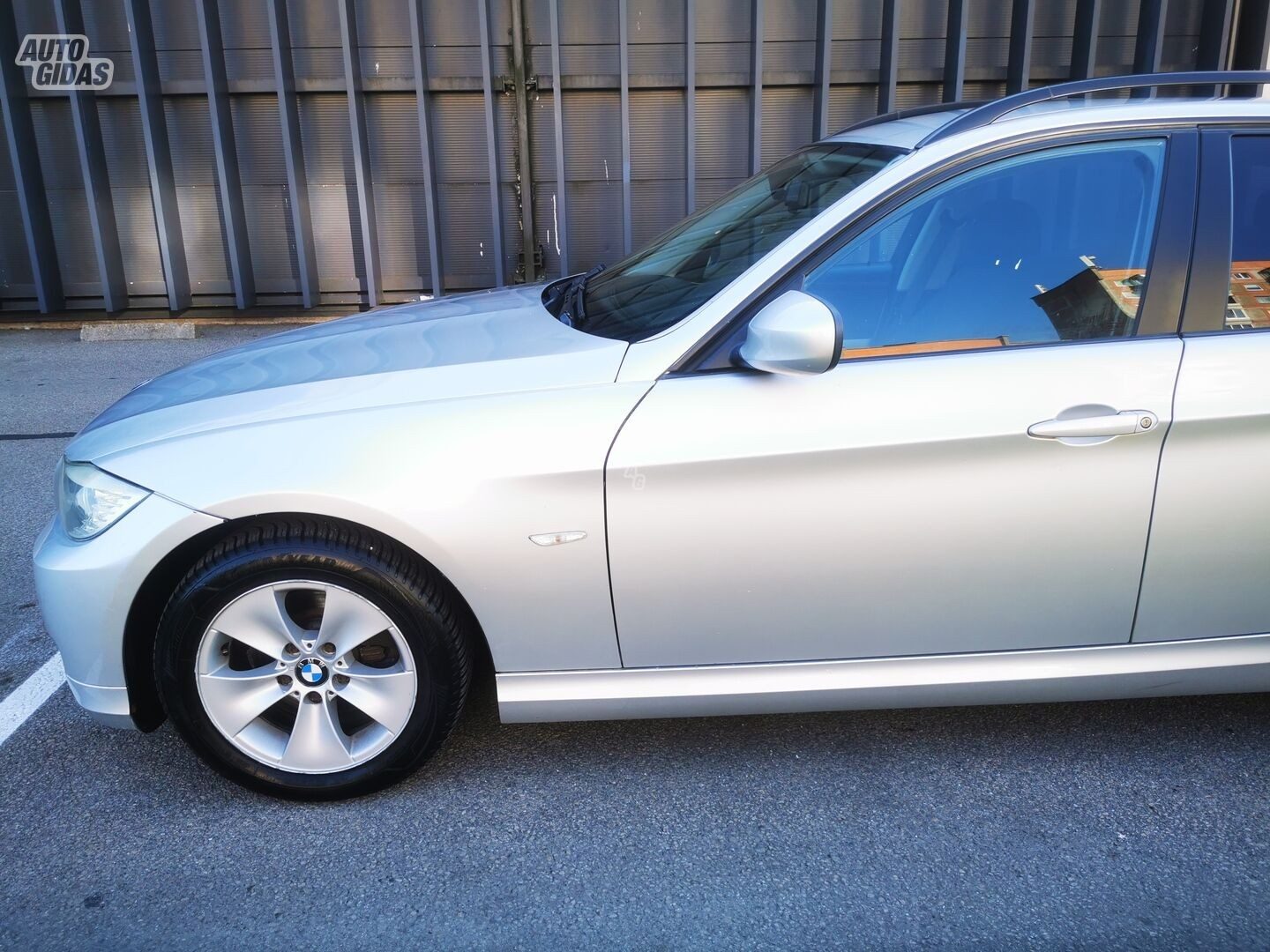 BMW 318 2009