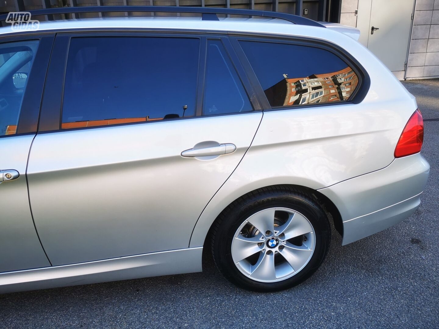 BMW 318 2009