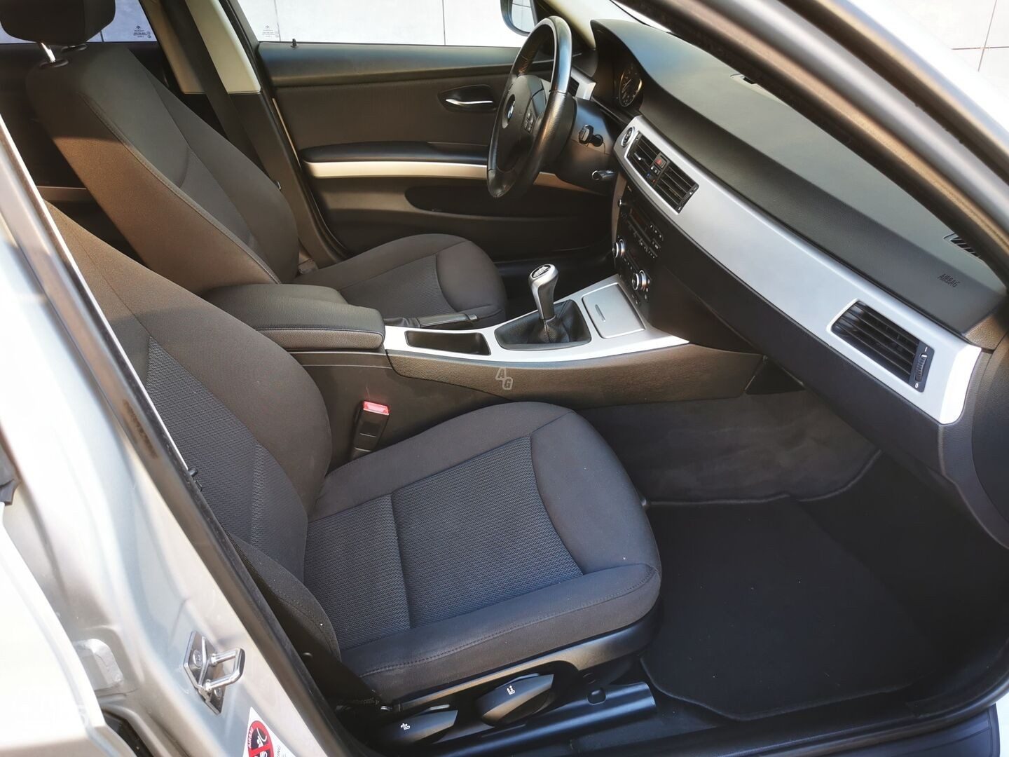 BMW 318 2009