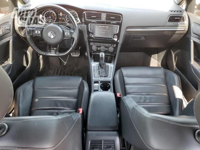 VW Golf VII 1.6 TDI mechaninė 6 pavarų dėžė