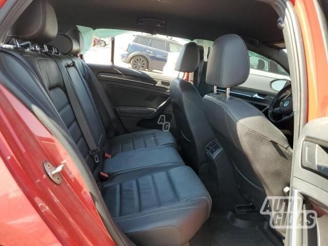 VW Golf VII 1.6 TDI mechaninė 6 pavarų dėžė