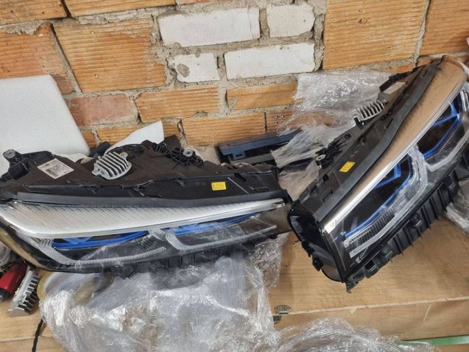 BMW 7 G11 G12 LCI lazerinis priekinis žibintas
