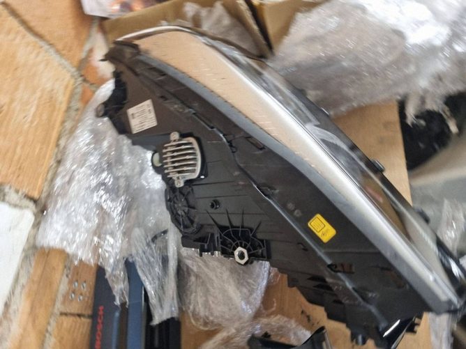 BMW 7 G11 G12 LCI lazerinis priekinis žibintas