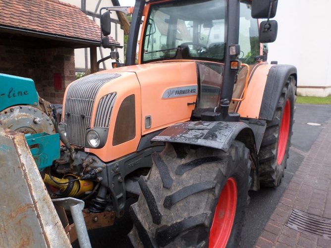 Fendt 412 Vario — Klima, priekinė hidraulika, prie