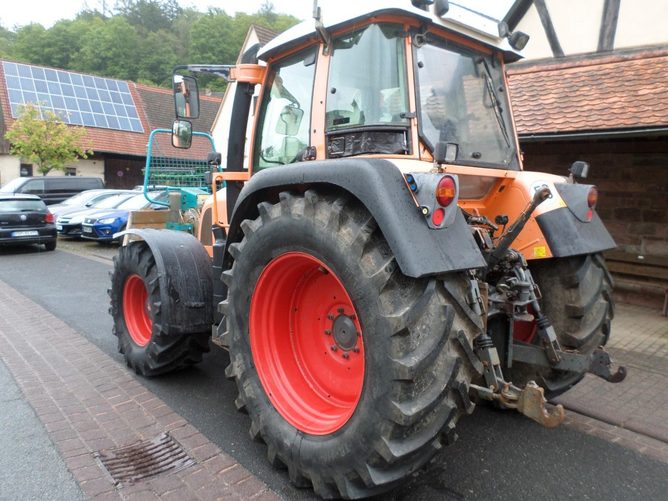 Fendt 412 Vario — Klima, priekinė hidraulika, prie