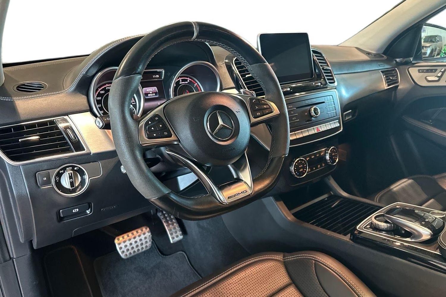 Mercedes-Benz GLE63 AMG 2015