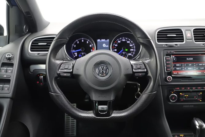 Volkswagen Golf 2011