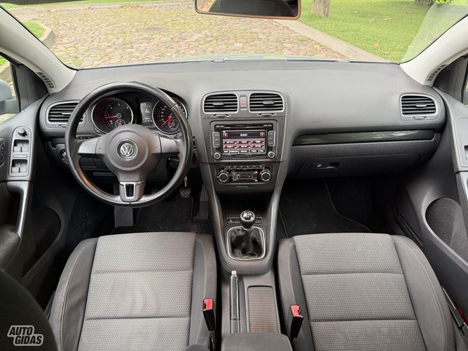 Volkswagen Golf 2010