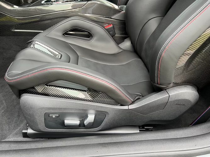 BMW M4 2022