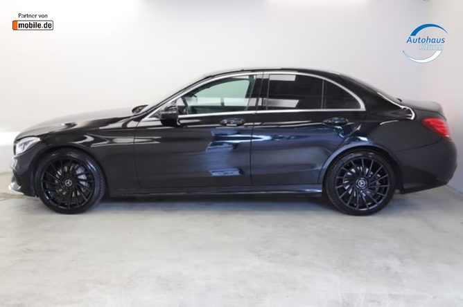 Mercedes-Benz C200 2014