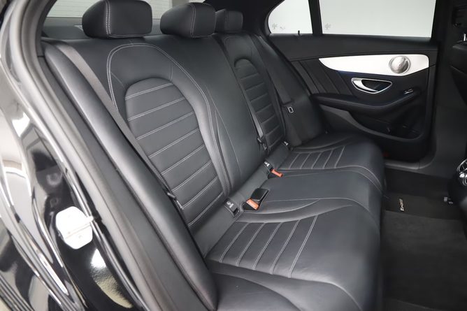 Mercedes-Benz C200 2014