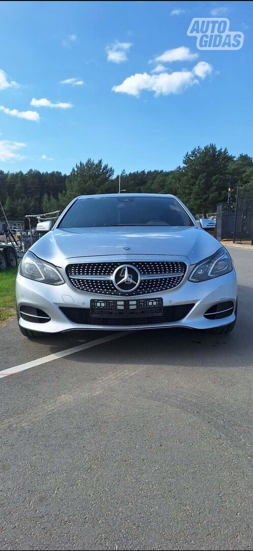 Mercedes-Benz E220 2013