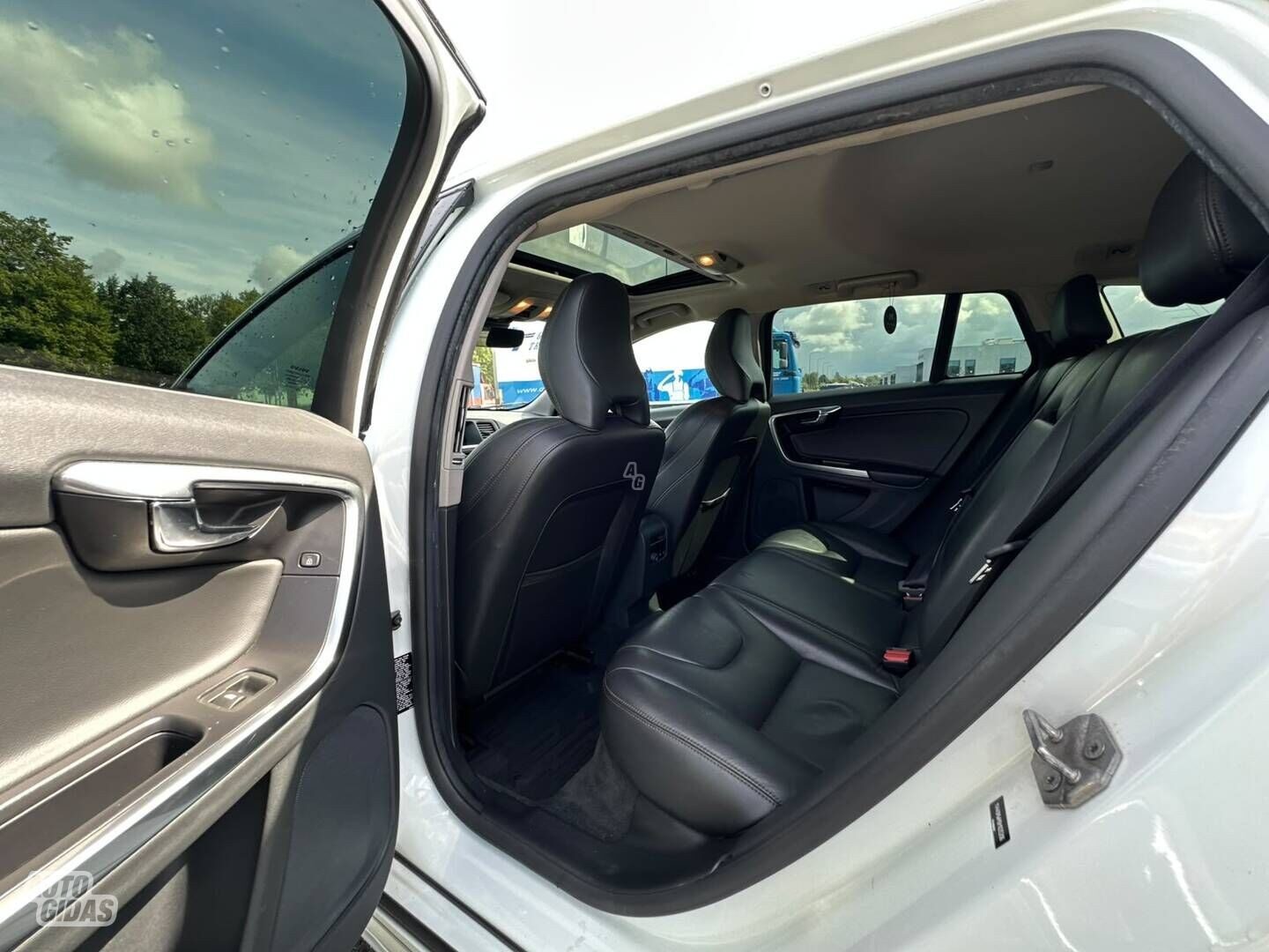 Mercedes-Benz E220 2013