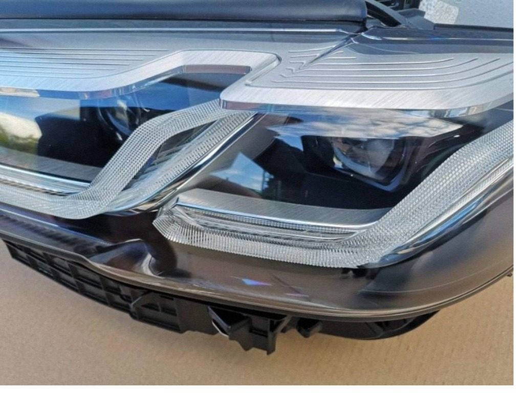 BMW 5 G30 G31 / M5 F90 LCI priekinių žibintų komplektas