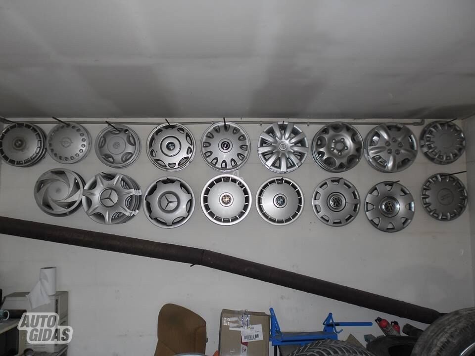 Audi lengvojo lydinio ratlankiai R15 5x112 ET45, komplektas
