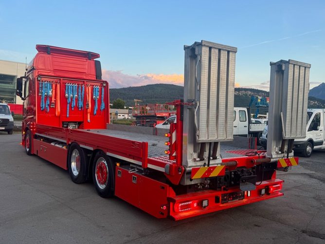 Mercedes-Benz Actros 2542 Jumbo 6x2 2018 m Autovežis