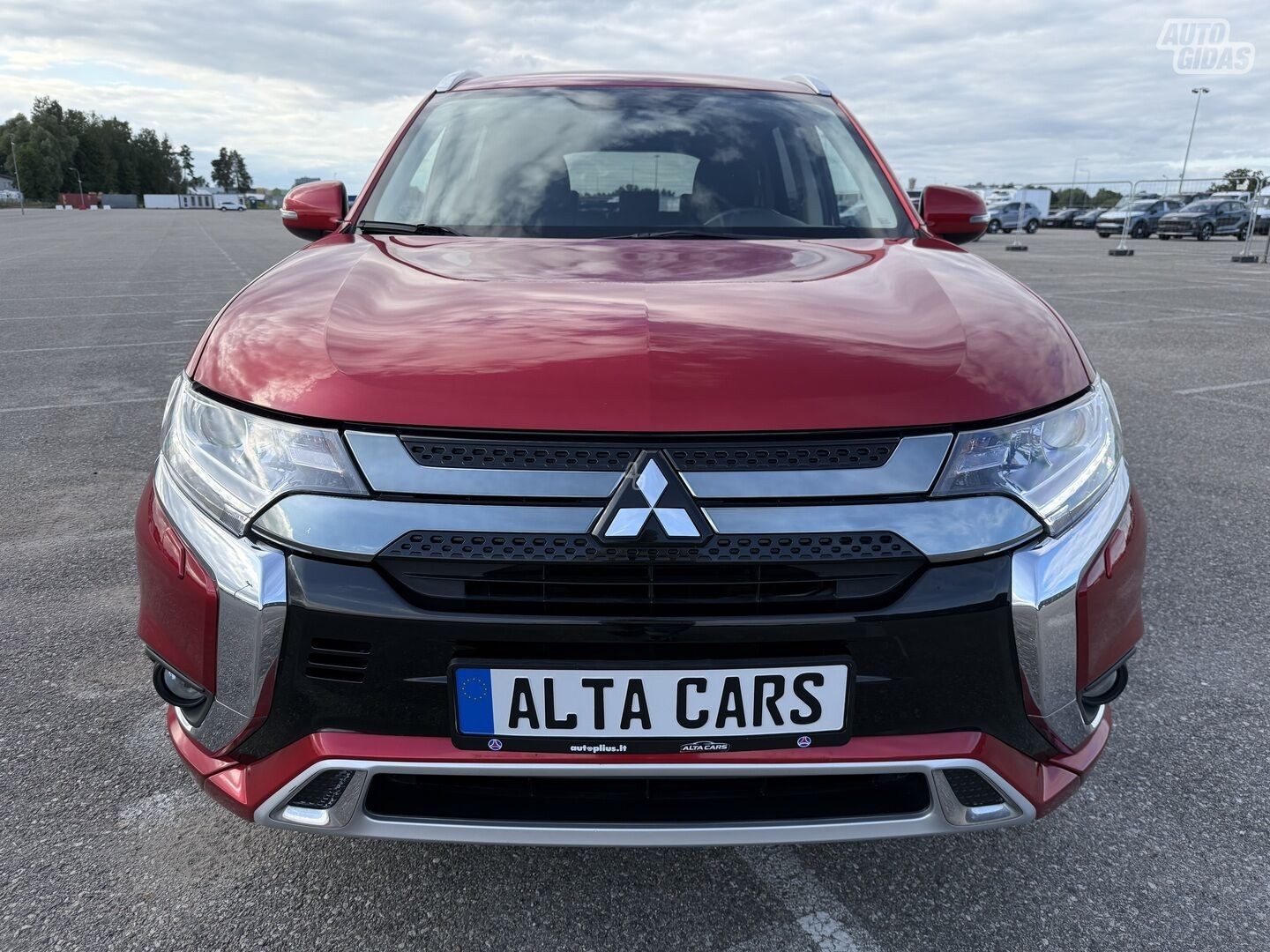 Mitsubishi Outlander 2020