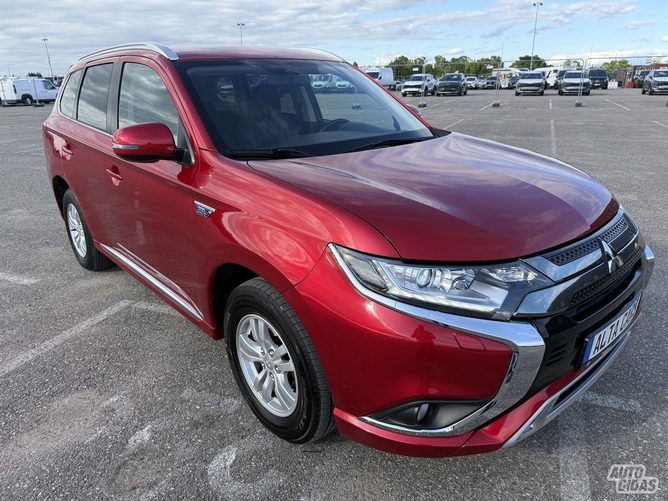 Mitsubishi Outlander 2020