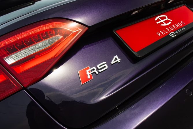 Audi RS4 2013
