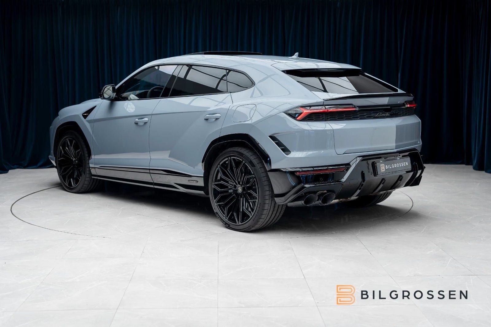 Lamborghini Urus 2026