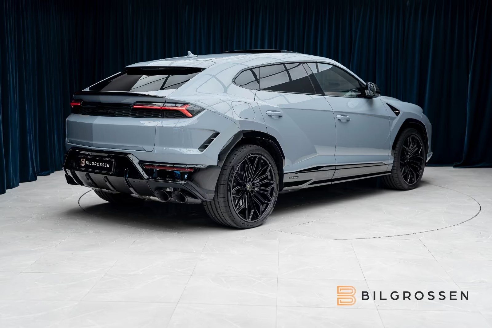 Lamborghini Urus 2026