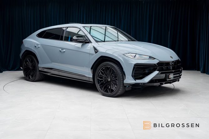 Lamborghini Urus 2026