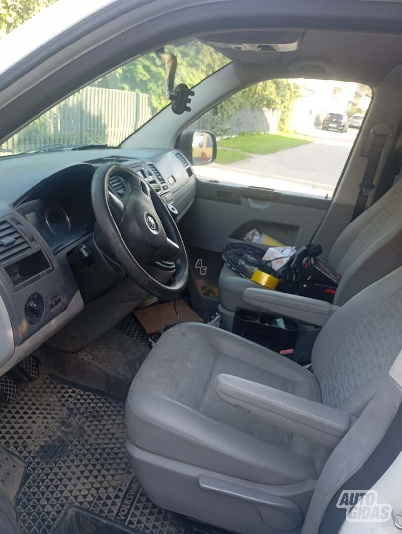 VW Transporter 2011