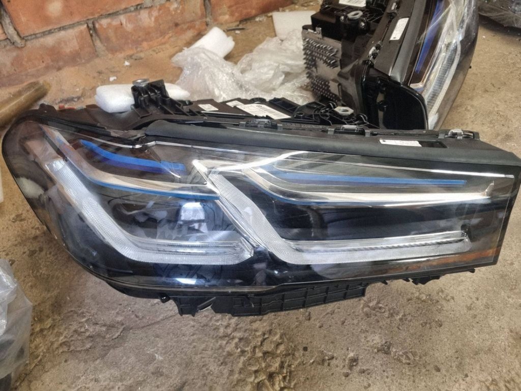 BMW 5 G30 G31 M5 F90 lazeriniai priekiniai žibintai, komplektas