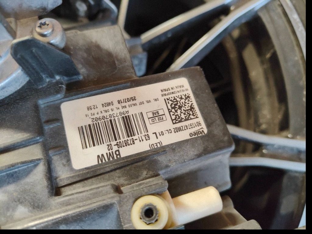 BMW 4 F32 F33 F36 LCI LED priekinis kairys zibintas (Valeo, US)