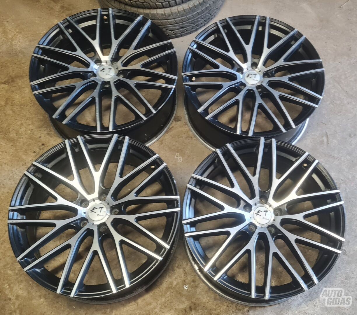 BMW 20x8.5 5x112